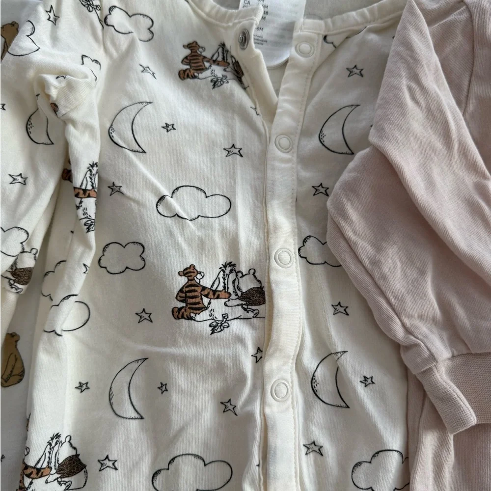 H&M Disney collab- Winnie the Pooh Kids Footies Set - White, Cream, and Pink - Picture 3 of 6